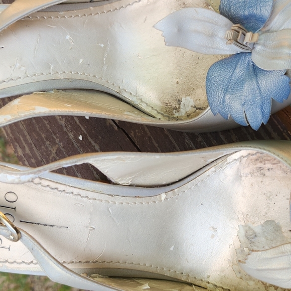 Linea Paola Peep Toe Stilettos - Picture 9 of 9